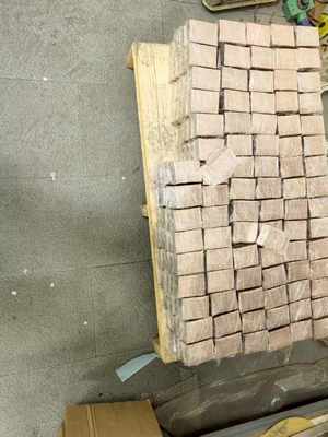 Harga bagus Kekuatan Tinggi 90/10 CuNi Busbar Untuk Sistem Listrik Laut ASTM B122 DIN 2.0872 Sesuai on line