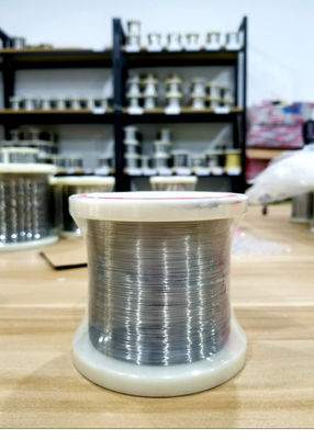 Harga bagus Nichrome 80 / 20 Cr20Ni80 Wire Resistance Untuk elemen pemanasan on line