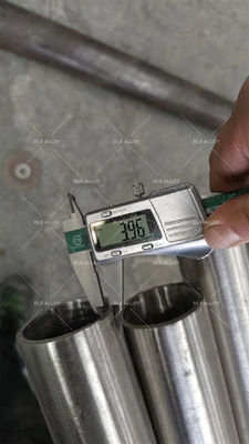 Harga bagus Pipa Knalpot Inconel 625 9.8 W/M*℃ Tabung Paduan Nikel 625 Untuk Dirgantara on line